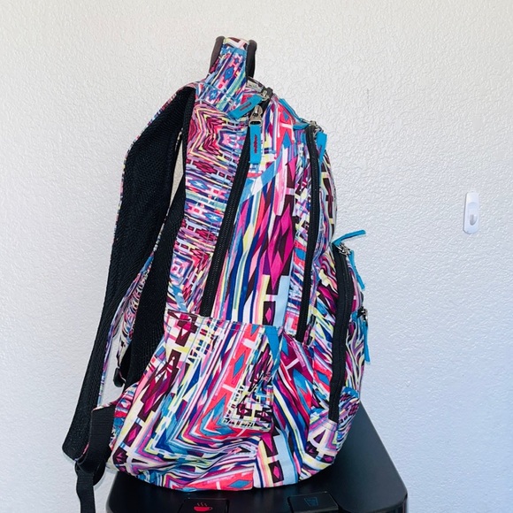 Kenneth Cole Reaction Backpack ~ Pretty Multi Color Full Size - Picture 7 of 9